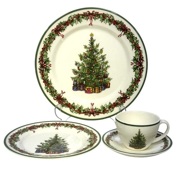 Christopher Radko Traditions Holiday Celebrations Dinnerware 4-PC Place Setting - Picture 2 of 10